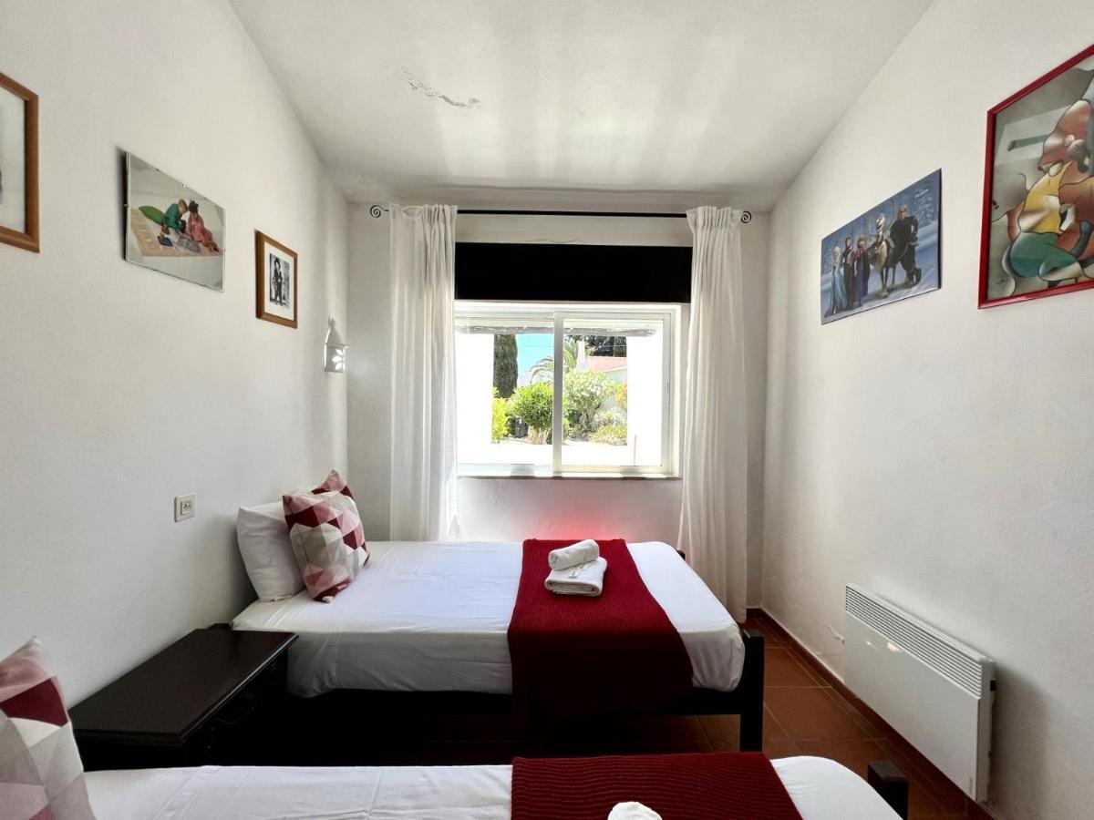 Apartamento Armacao De Pera Twins 3 With Pool By Homing Exterior foto