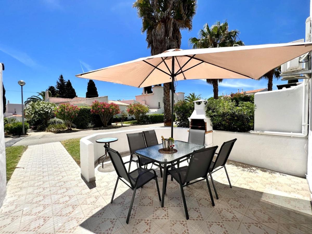 Apartamento Armacao De Pera Twins 3 With Pool By Homing Exterior foto