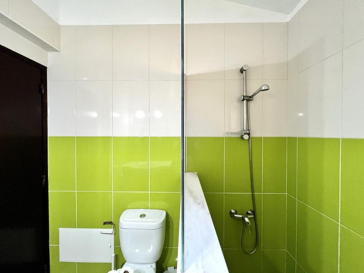 Apartamento Armacao De Pera Twins 3 With Pool By Homing Exterior foto
